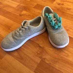 Strike Mvmnt Chill Pill Cross-Training Shoe